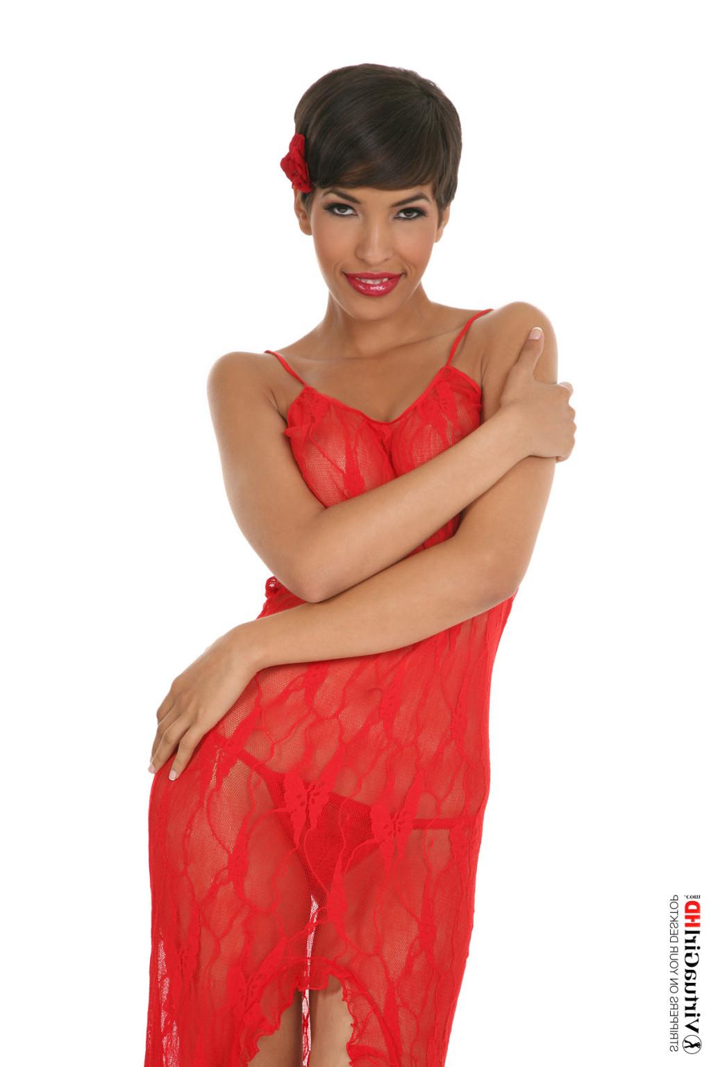 15P Stop watching pictures and get Jasmine Arabia stripping on your desktop