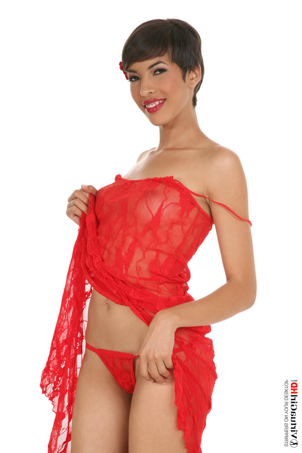 15P Stop watching pictures and get Jasmine Arabia stripping on your desktop