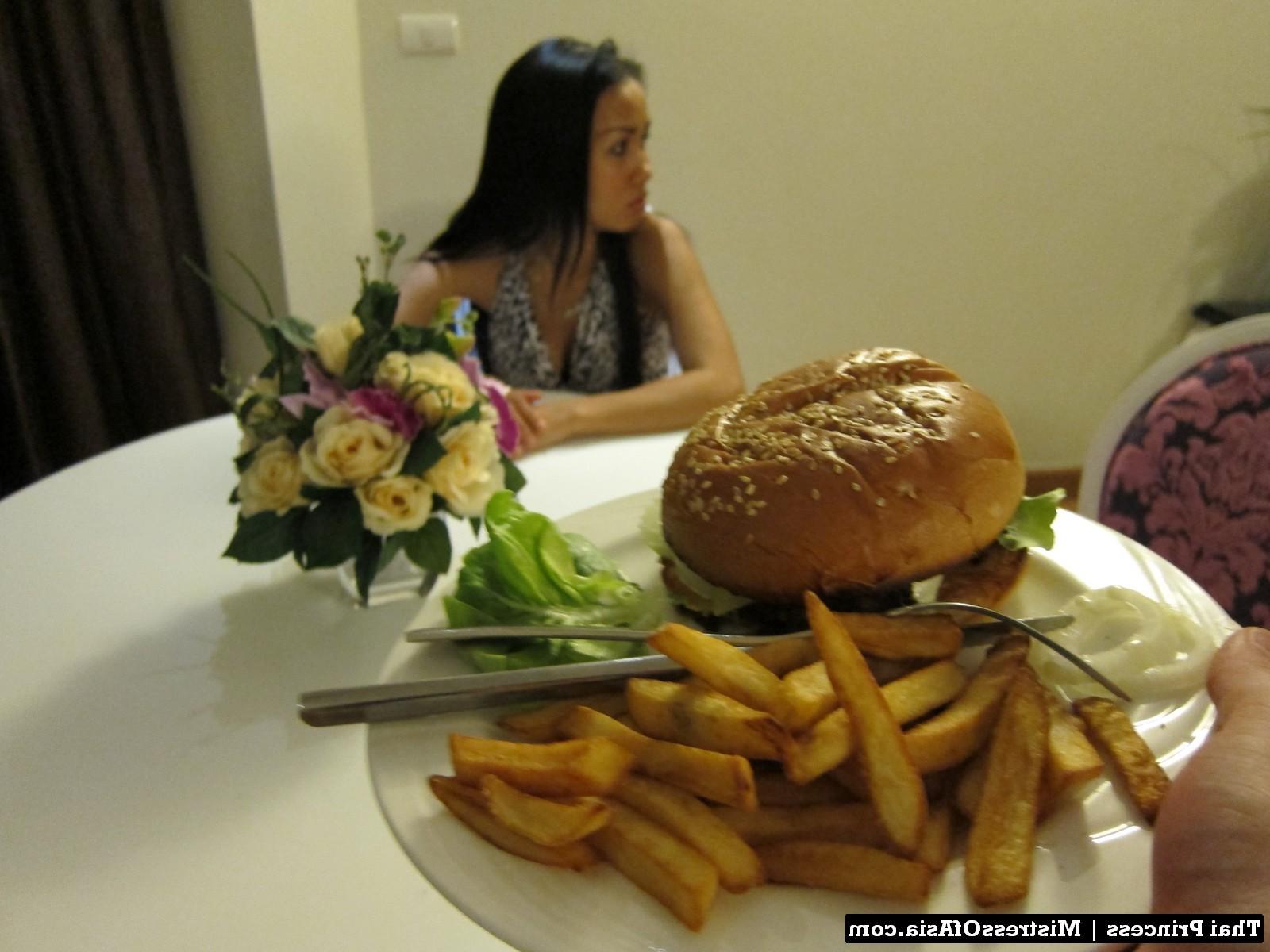 12P Thai Princess eating burger