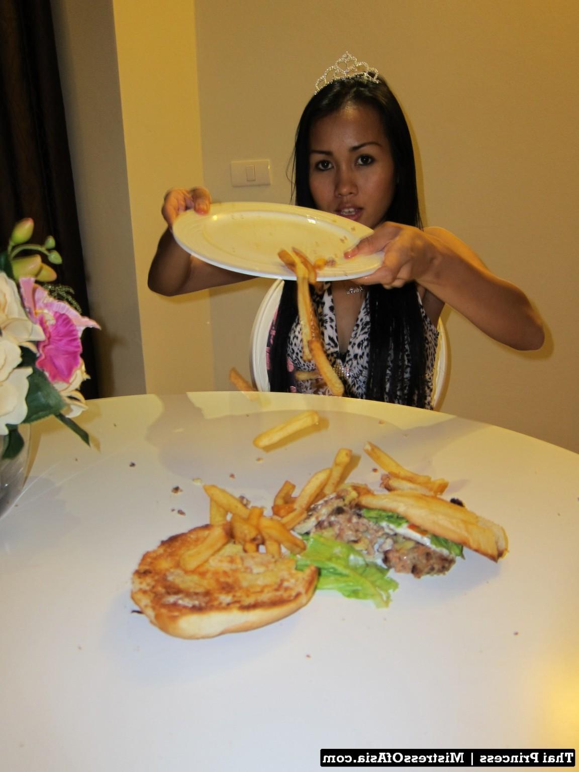 12P Thai Princess eating burger