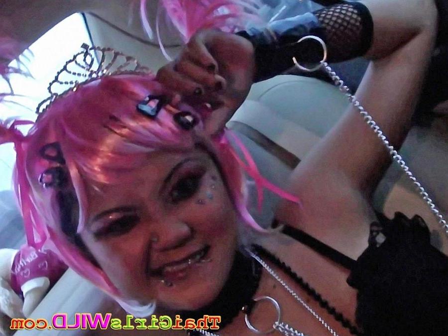 16P Emo Thai hottie doing selfshot pics. Febe loves to show off