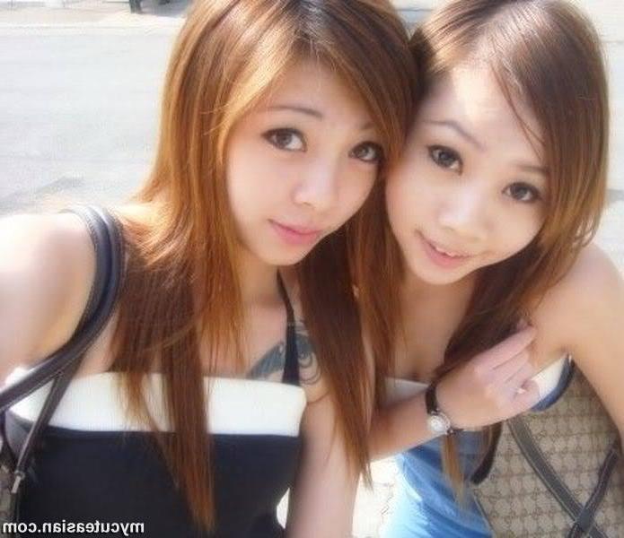 10P Horny Asian teen girlfriends in homemade pix