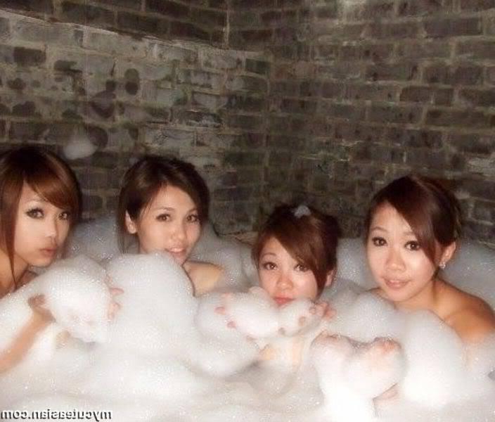 10P Horny Asian teen girlfriends in homemade pix