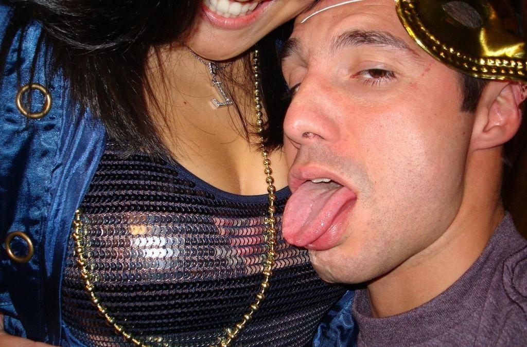 15P Beautiful Asian girlfriend in homemade self pix