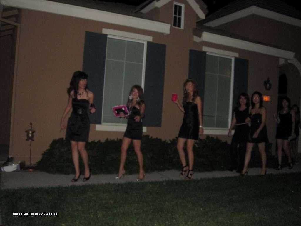 15P Homemade pix of Asian bridal shower with giant inflatable cock
