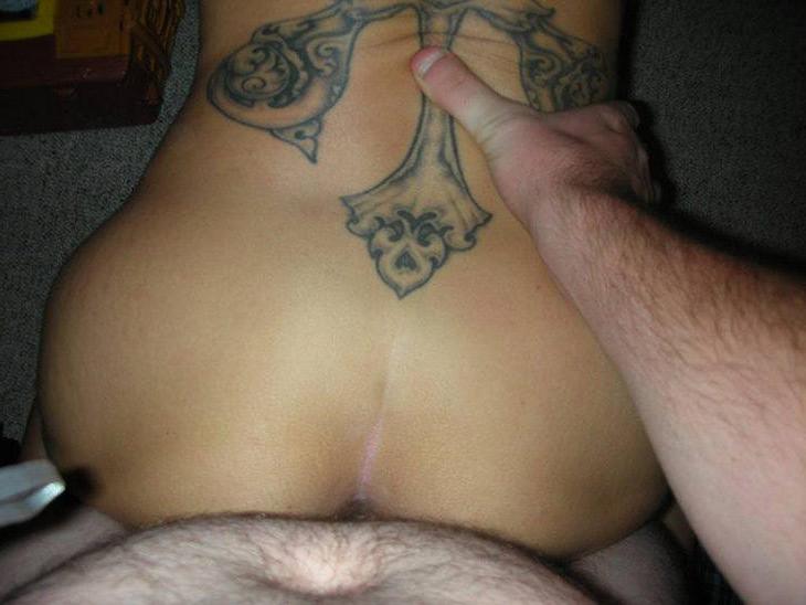 15P Asian girlfriend with huge tattoo gets homemade fuck and facial