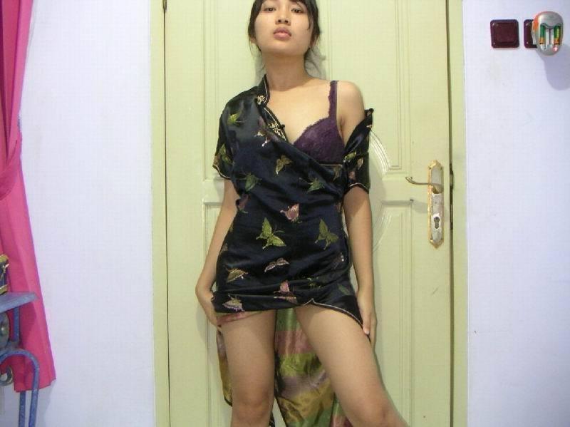 15P Homemade pix of small titted amateur Asian teen GF in pigtails
