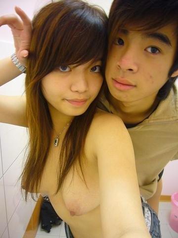 15P Homemade collection of amateur Asian teen GFs posing and sucking