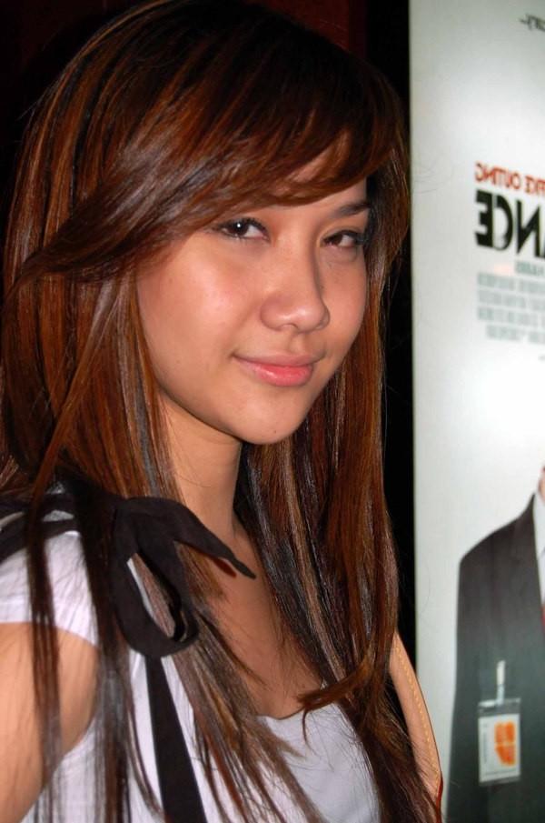 15P Homemade amateur Asian girlfriend assortment of teen cutie pies