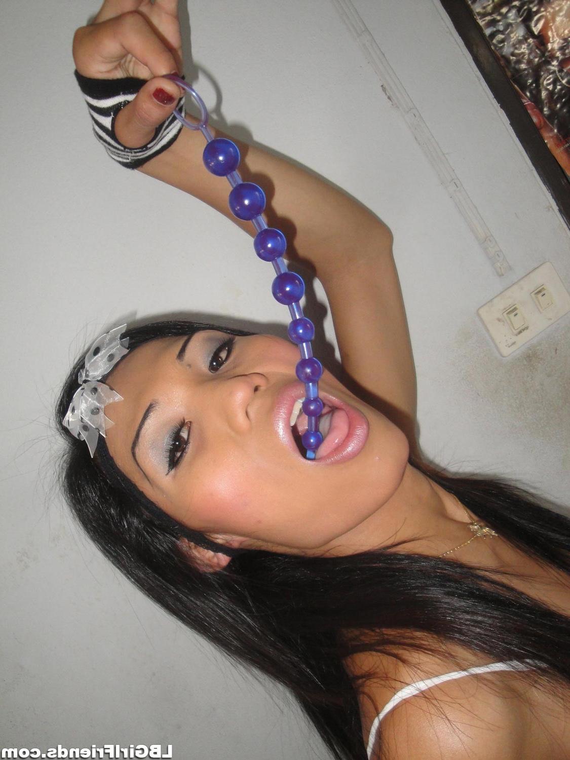 16P Beautiful asian ladyboy shemale with anal beads