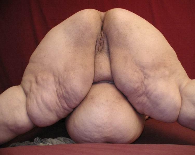 18P fat ladies with huge asses poser