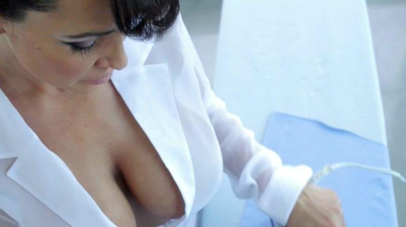 16P Big ass milf Lisa Ann shagged by her boyfirend