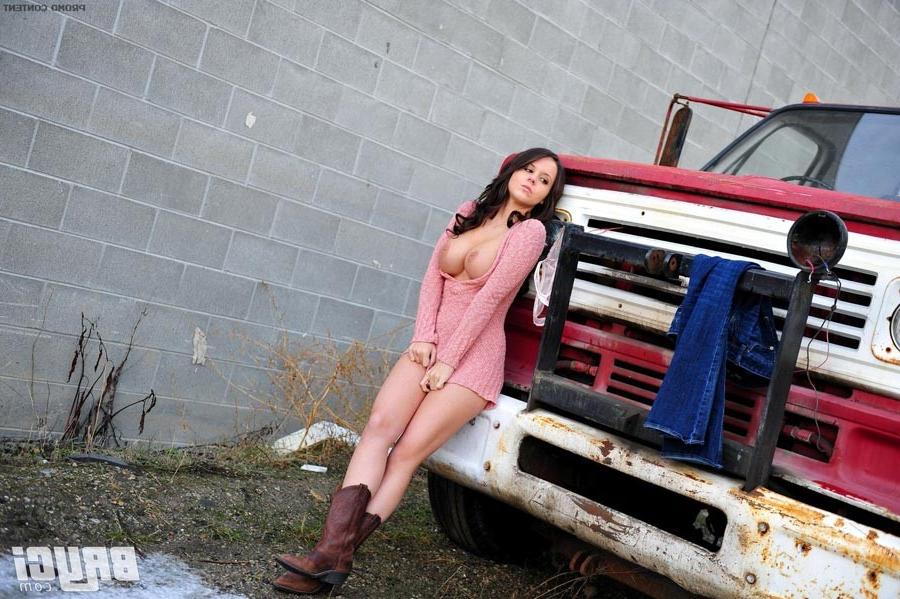15P Bryci beautiful brunette stripping off by an old truck