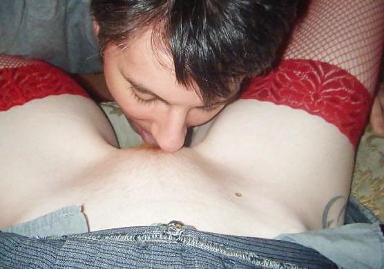 25P Eating Pussy