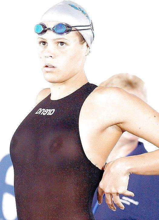 23P Beautiful Swimming Girls by TROC