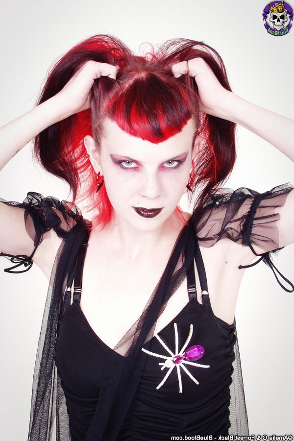 15P Ghostly Goth Szandora Shaved Bare and Undressed