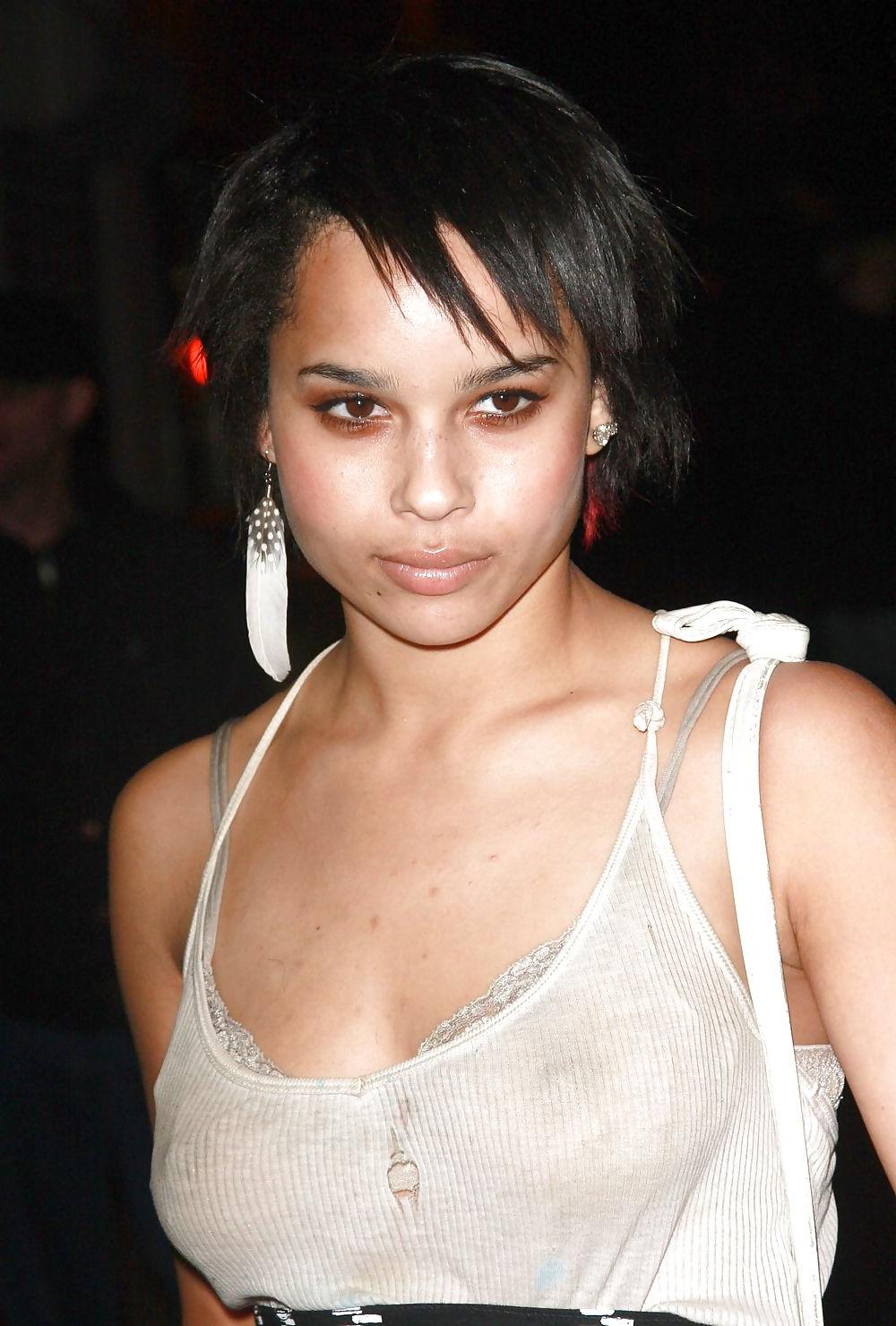 25P Celebrity upskirt DB nip slips Ect...........