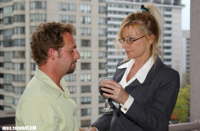 12P Hot blonde mom gets fucked hard on the balcony of her apartment