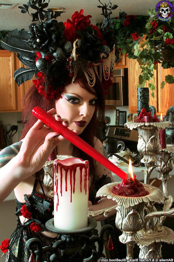 15P Evil tattooed redhead doing enchanting sex ritual