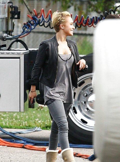 25P Mega-Sammlung von Hayden Panettiere