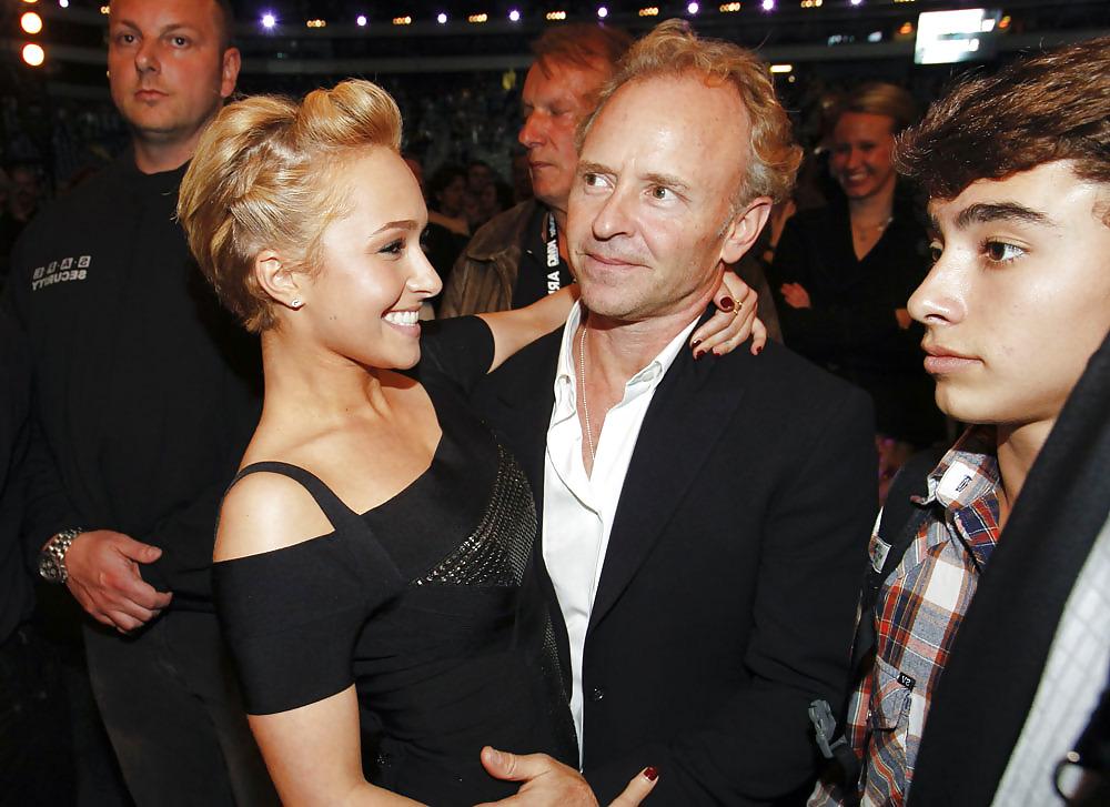 25P Mega-Sammlung von Hayden Panettiere