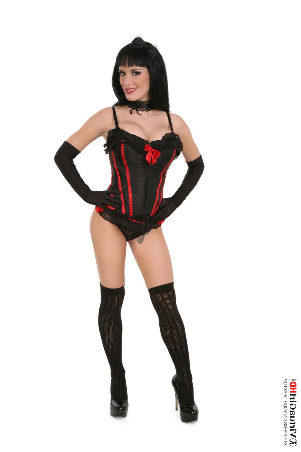 15P Stop watching pictures and get Rebeka stripping on your desktop