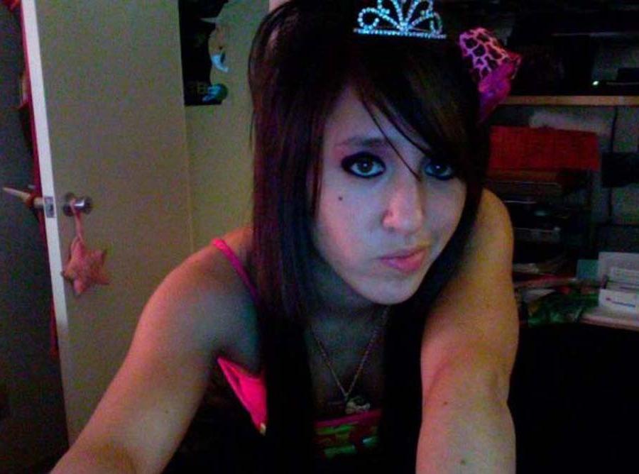 12P Cute Emo babes with nice tatas