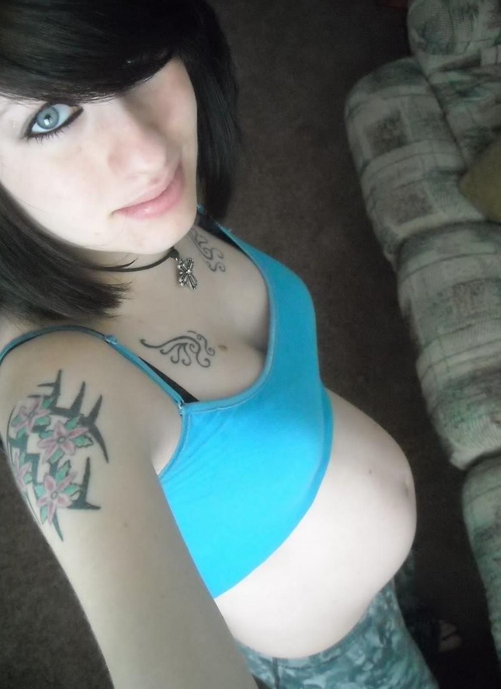 16P My loving collection of sensual pregnat girls in erotic photo shoots