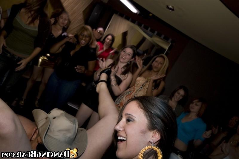 16P Crazy club babes getting penetrated by nasty dudes at party