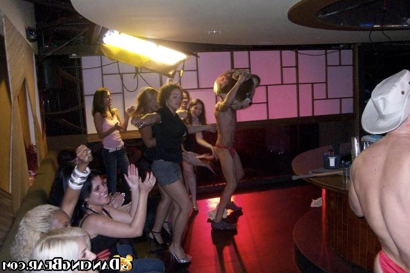 16P Crazy club babes getting penetrated by nasty dudes at party