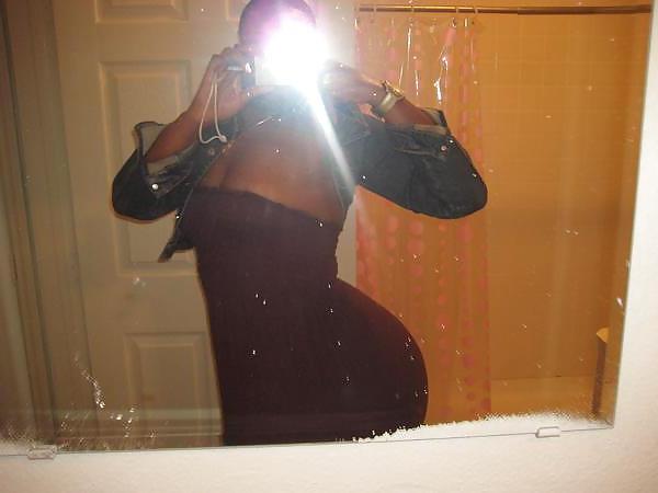25P Big Booty Tik