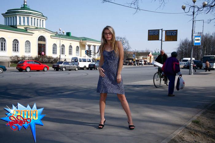 16P Blonde starlet lifts skirt on a quiet street