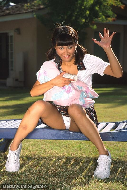 15P Cute brunette babysitter getting double penetrated