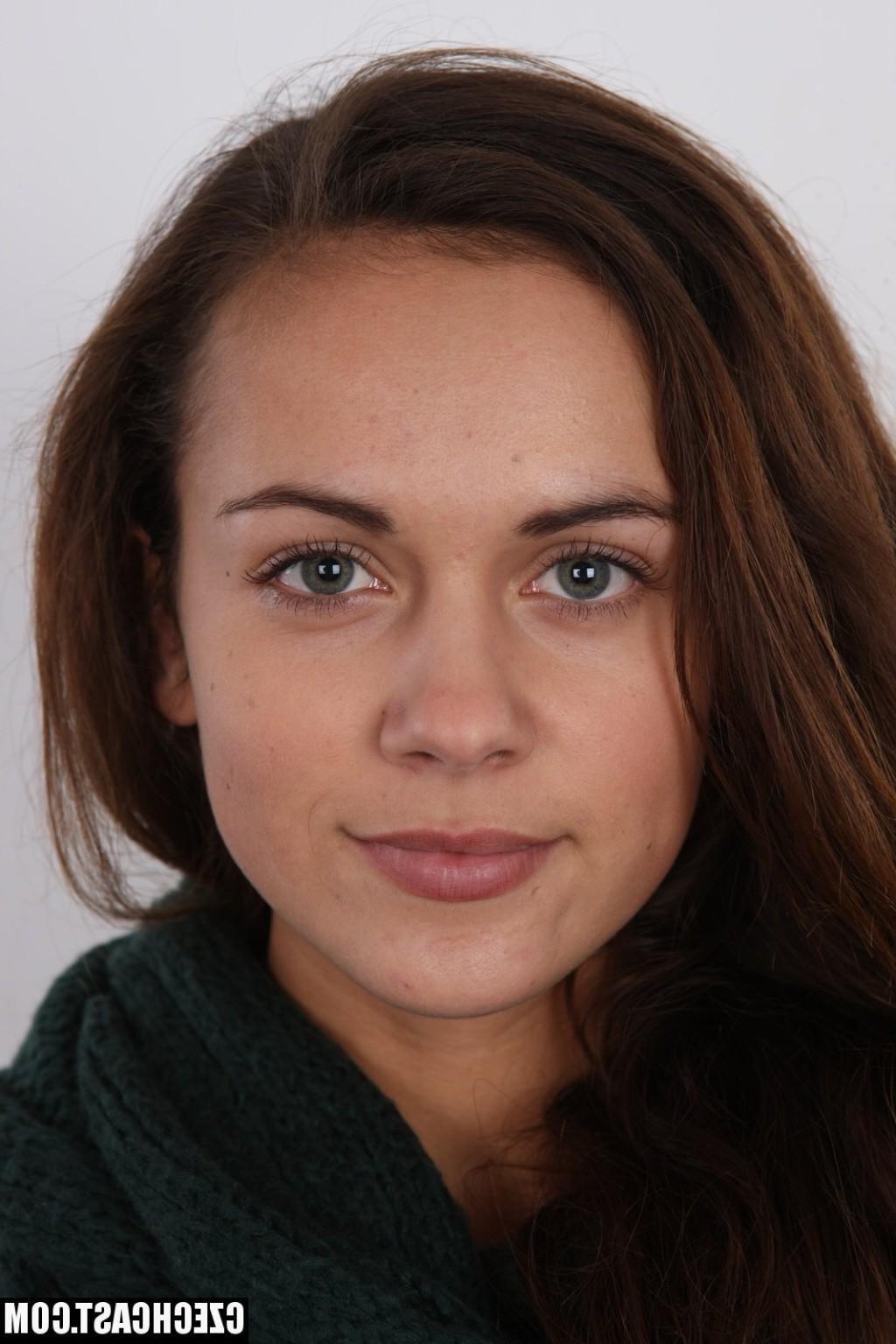 12P Very hot Czech girl and her porn casting audition