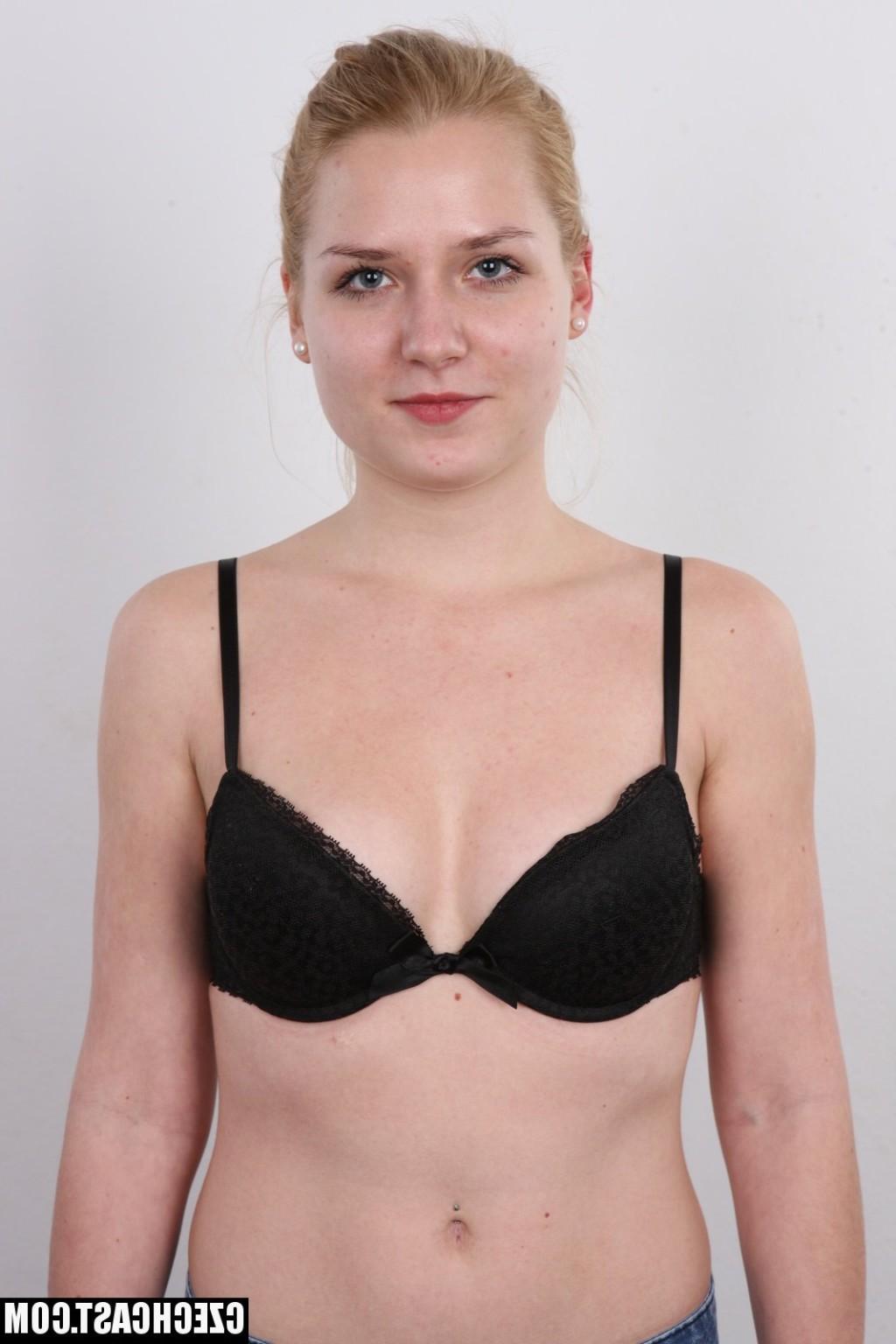 12P Sexy Czech girl and her first porn casting audition
