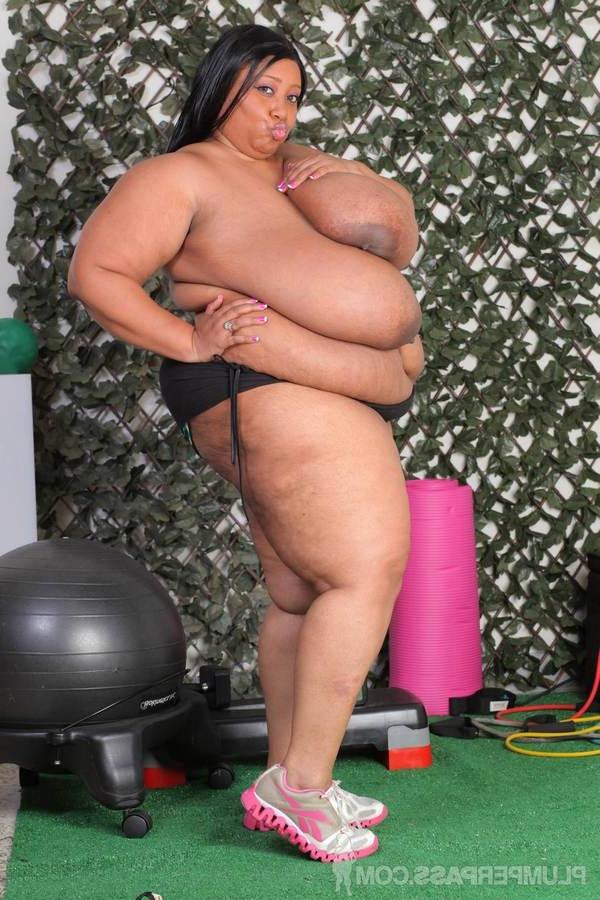 15P Plump ebony mom fucked hard