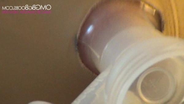 15P Busty Lexxxi Luxe milking giant tits with breast pump 