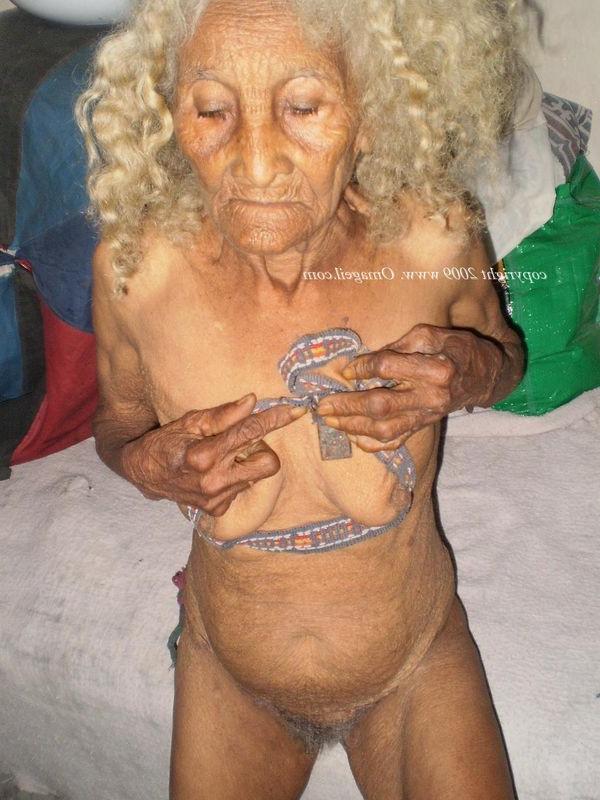 16P wrinkled nice grannies