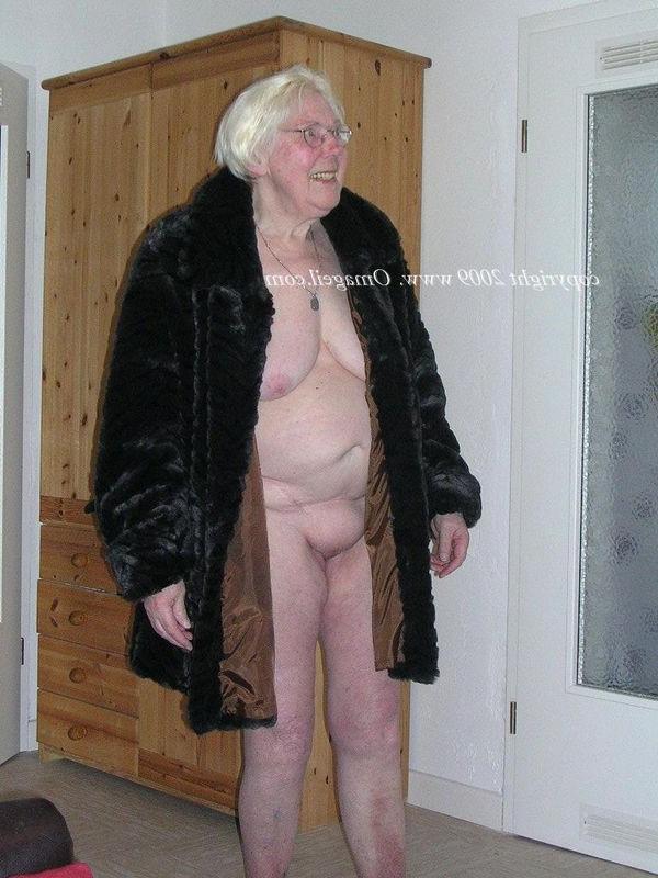 16P wrinkled nice grannies
