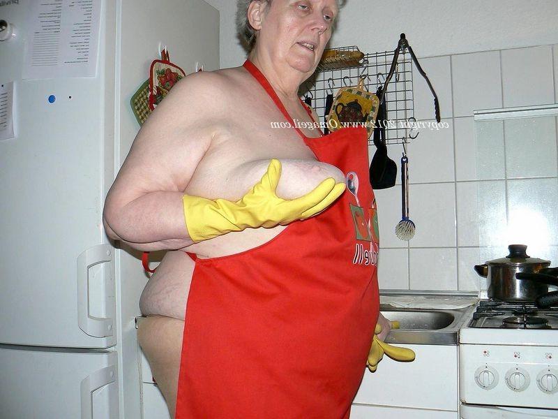 16P old and wrinkled grandmas here