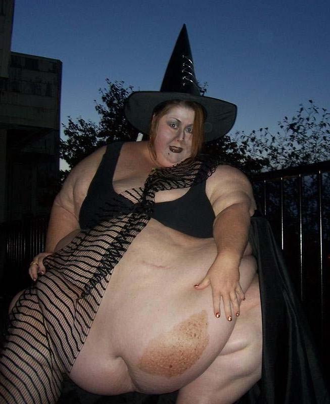20P Super sized ladies