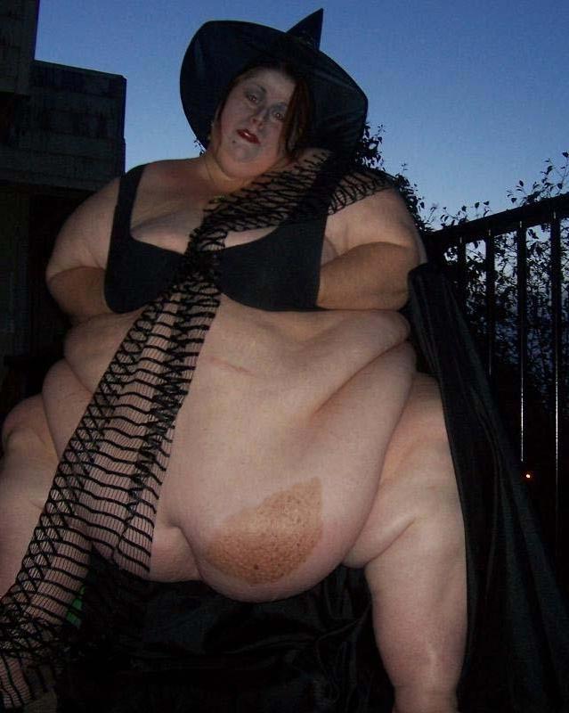 20P Super sized ladies