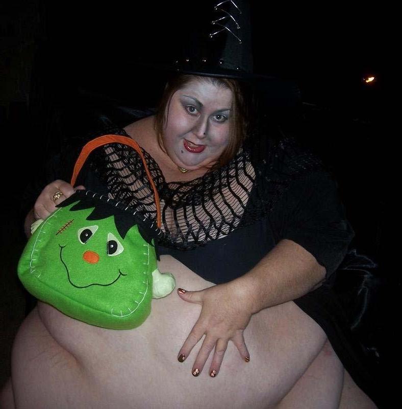 20P Super sized ladies
