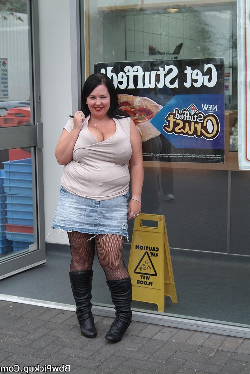 12P Cute brunette BBW babe with tats sucks and fucks a big throbbing black cock