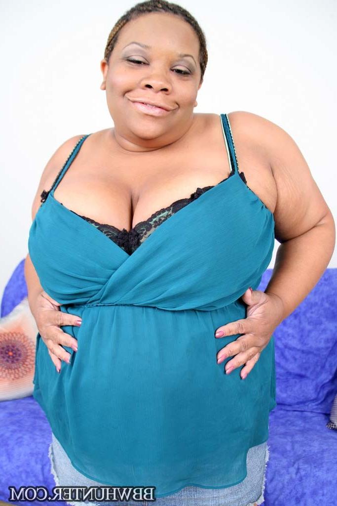 20P Cock sucking horny bigtit black bbw pussy gets reamed hard