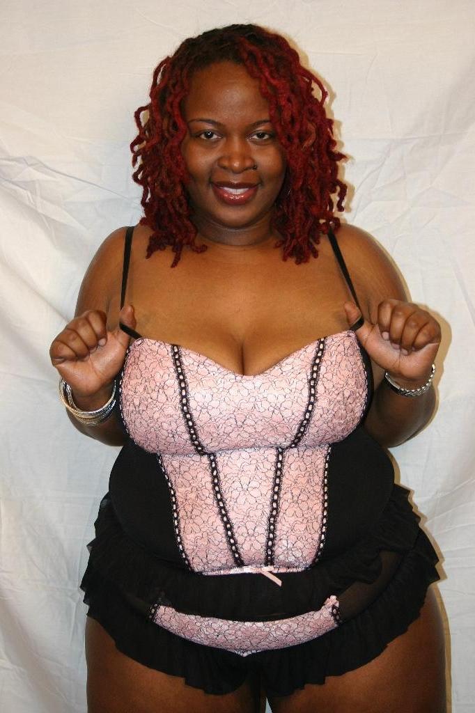 15P Teasing horny busty black bbw suck and hump a hard cock