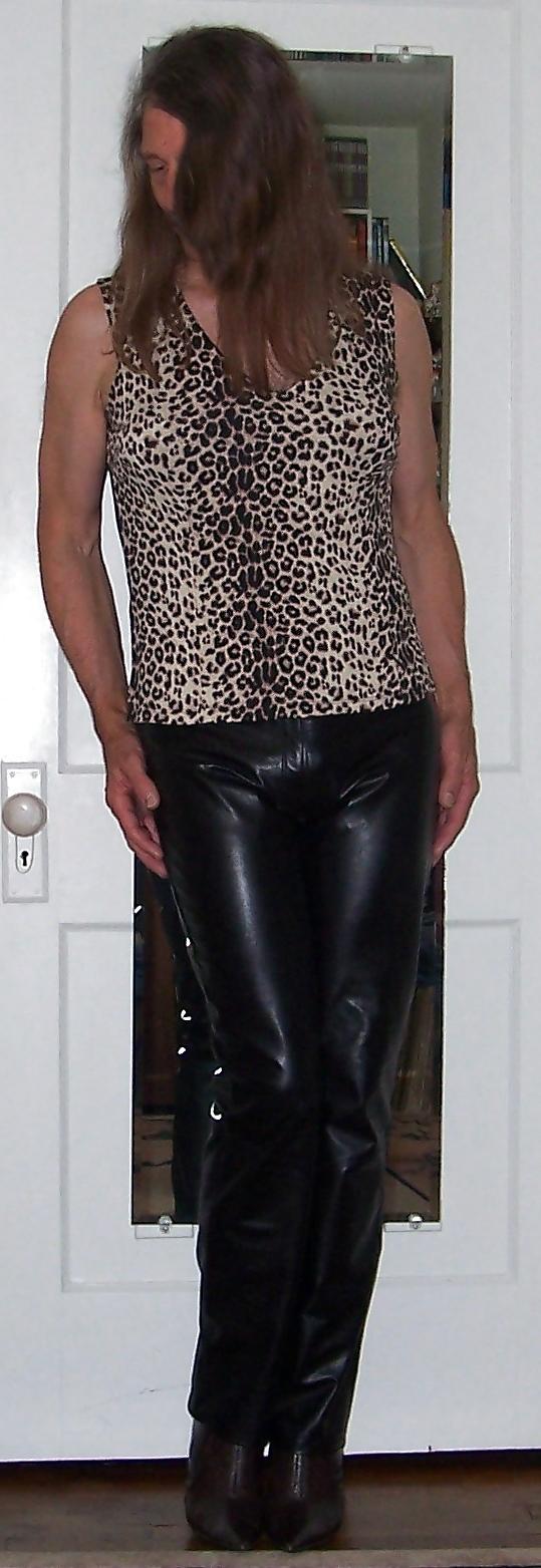 25P Crossdressing - Leopard Girl