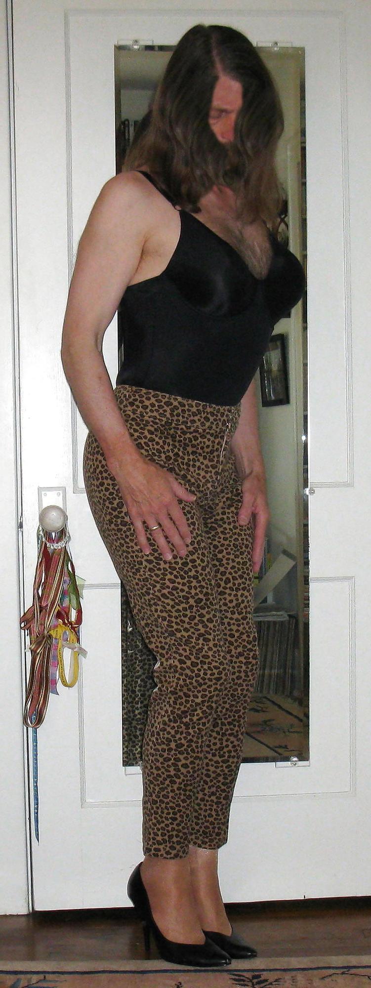 25P Crossdressing - Leopard Girl