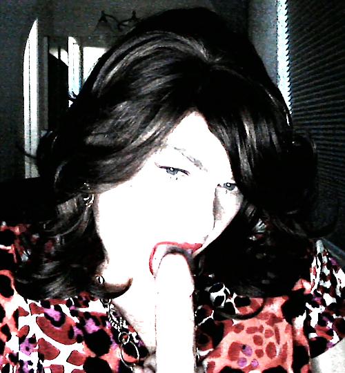 25P Crossdresser Sucking Cock - Training