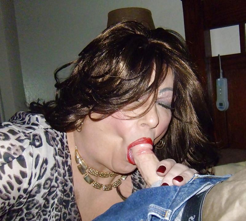 25P Crossdresser Sucking Cock - Training